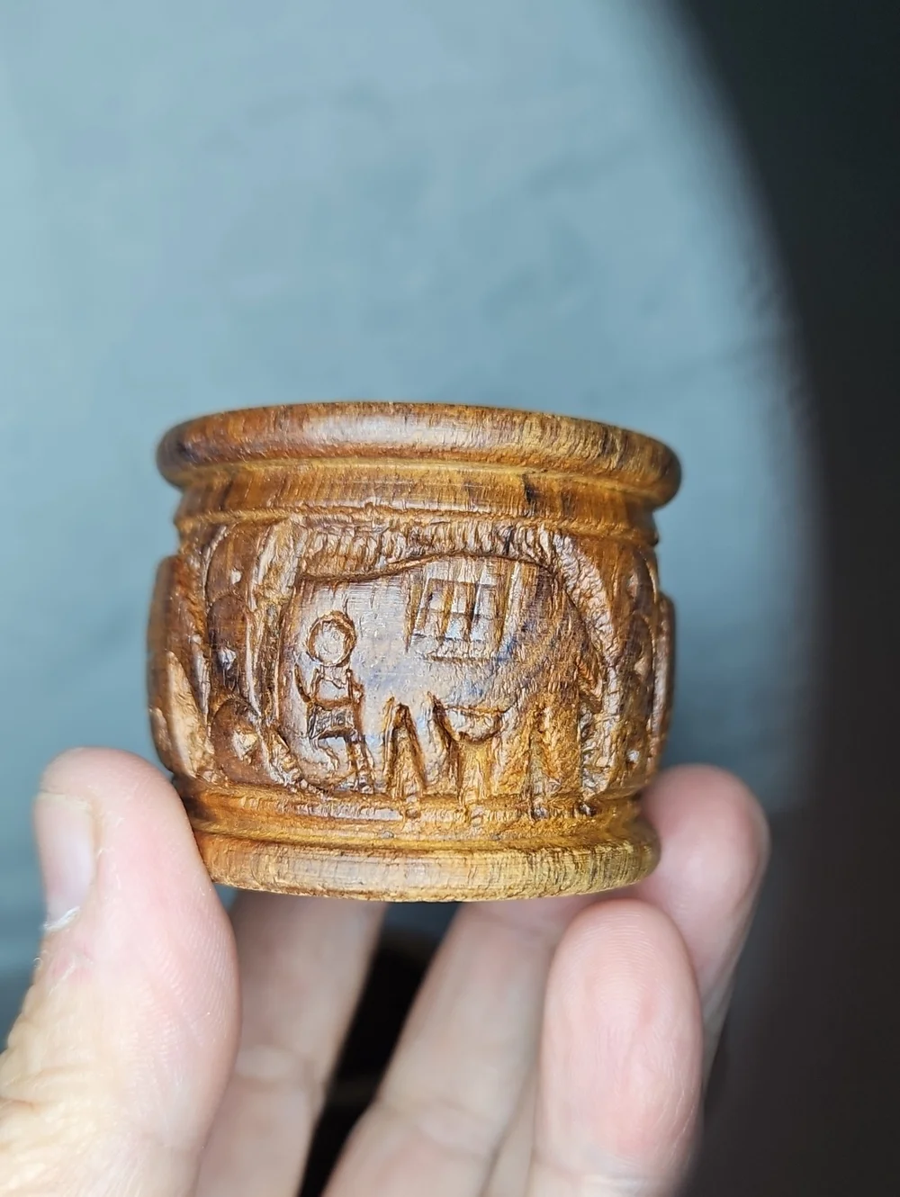 N/A handcrafted wooden